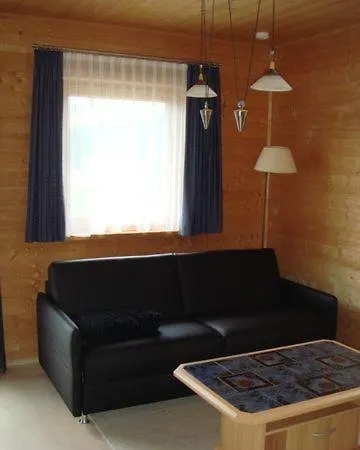 Haus Schneeflocke Apartment *