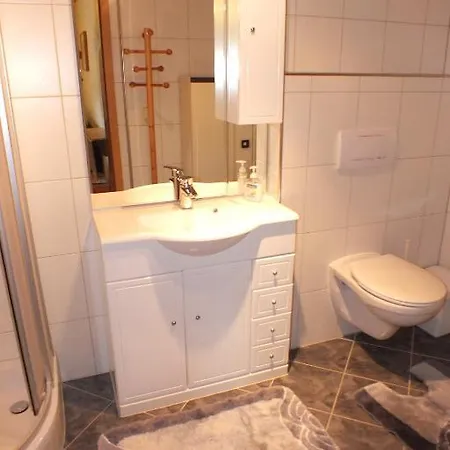 Haus Schneeflocke Apartment
