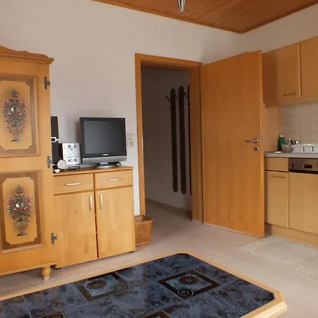 Haus Schneeflocke Apartment *