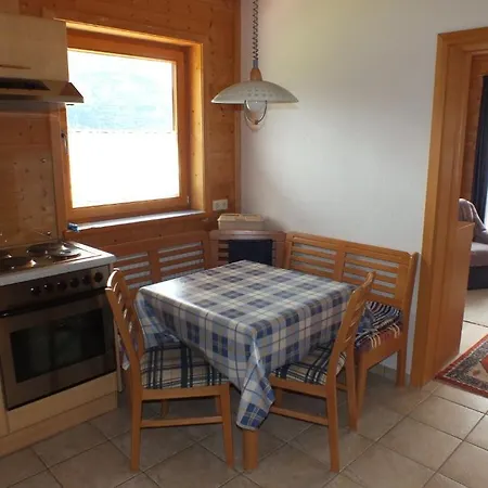Haus Schneeflocke Apartamento *